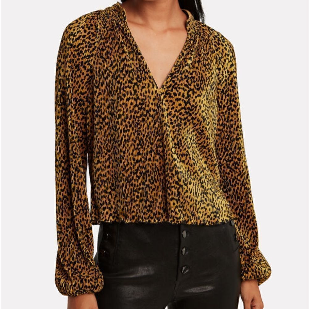 Saylor Primrose Cheetah Plissé Blouse